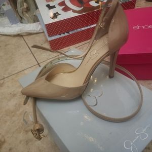 Jessica Simpson shoes with belt